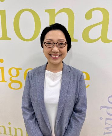 園長　佐竹　由里佳